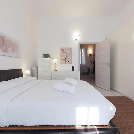 Apartment Primopiano - Mola Milan