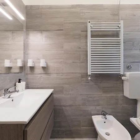 Primopiano - Mola Apartment Milan